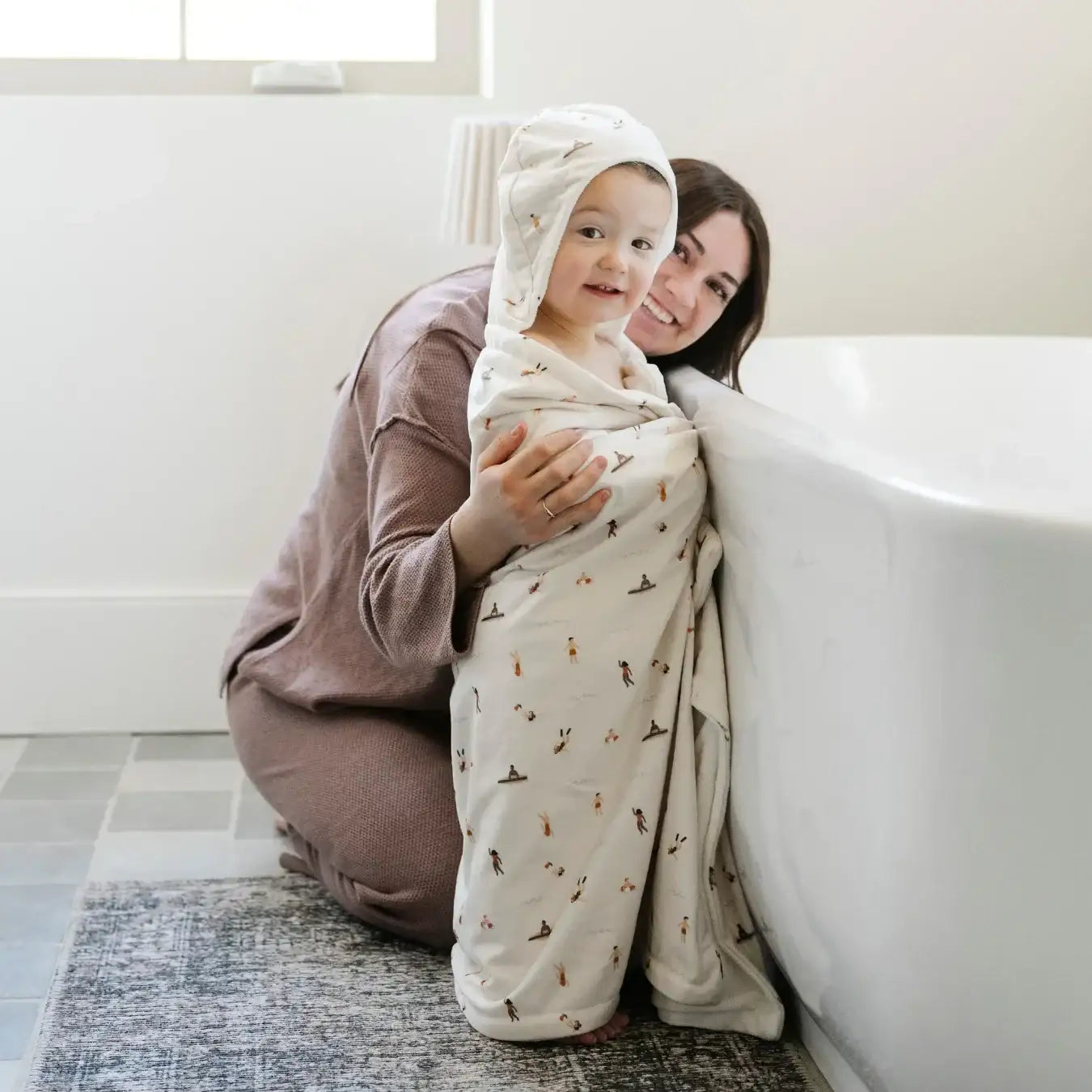 HOODED TOWELS