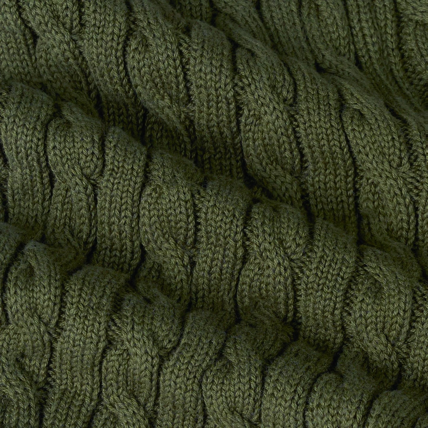 Cable Knit Short in Forest Green