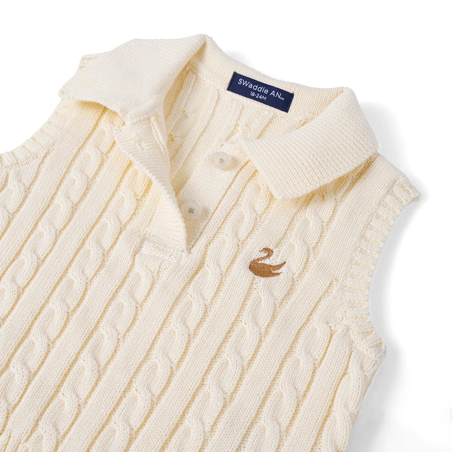 Cable Knit Sleeveless Polo Shirt in Cream