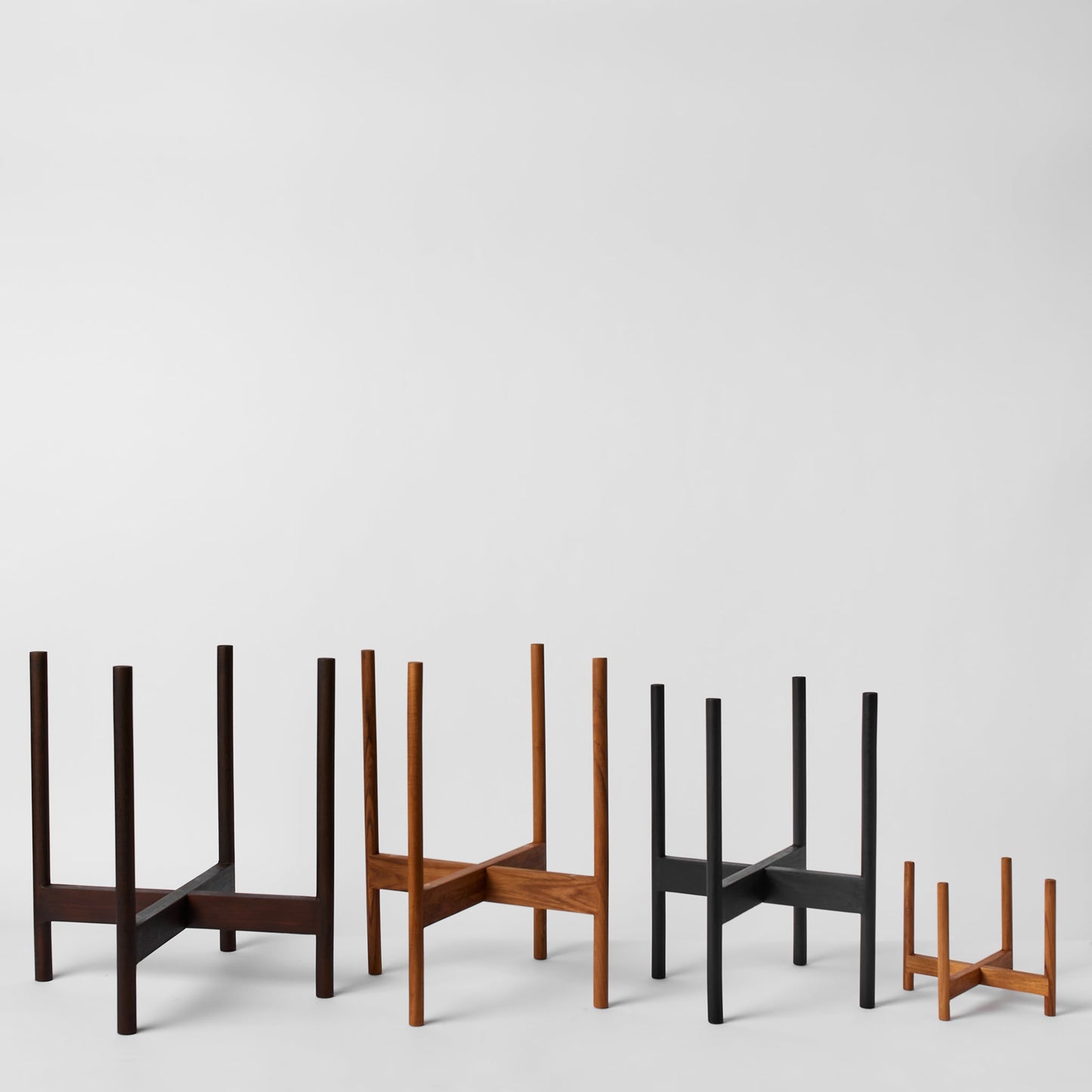 Rounded Hardwood Plant Stand