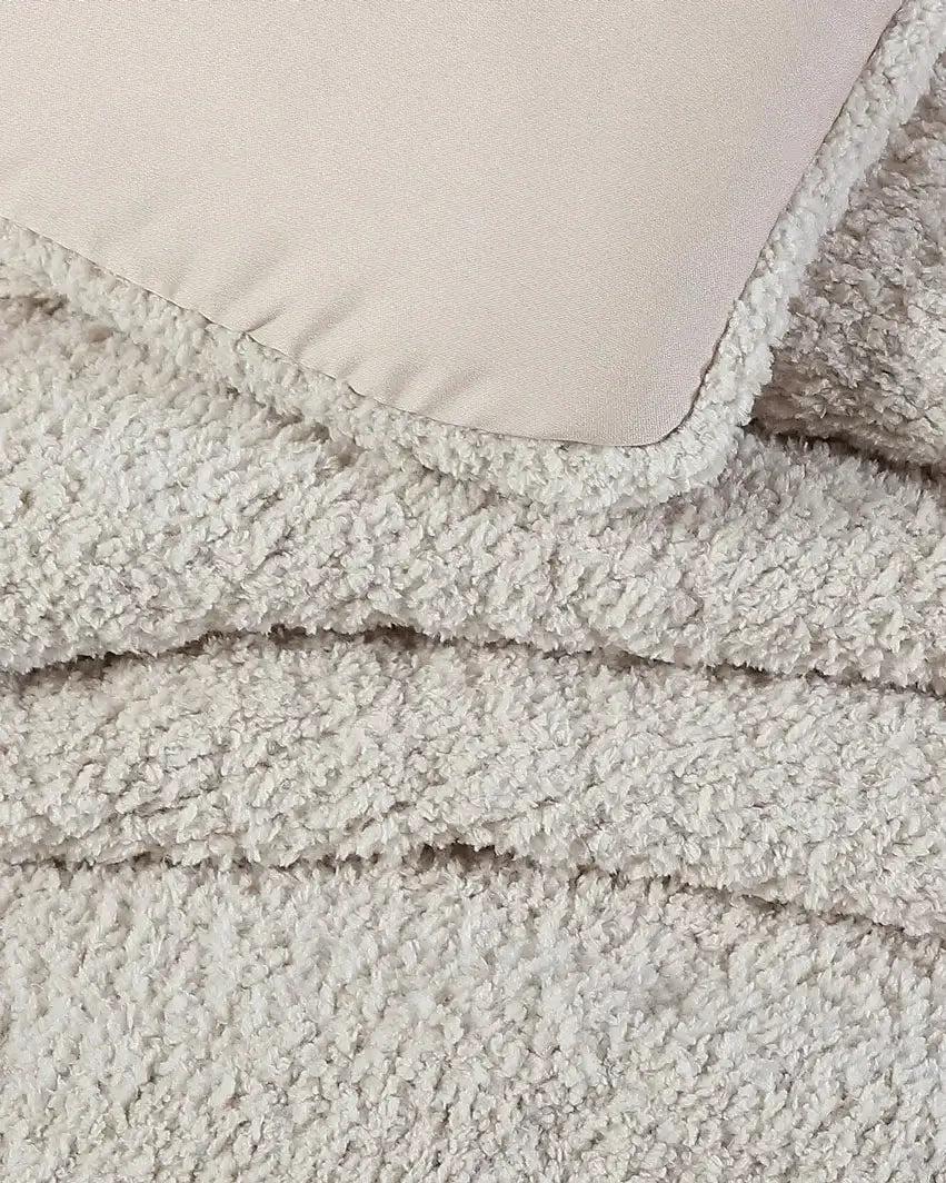 Snug Comforter