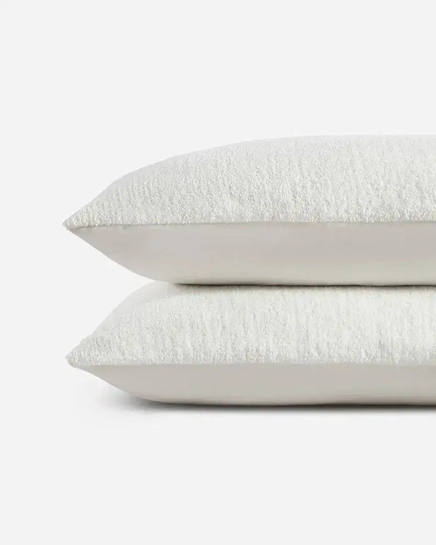 Snug + Lumière Sham Set