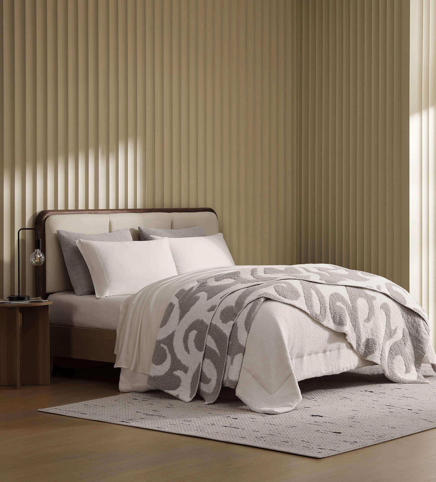 Snug Casablanca Bed Blanket