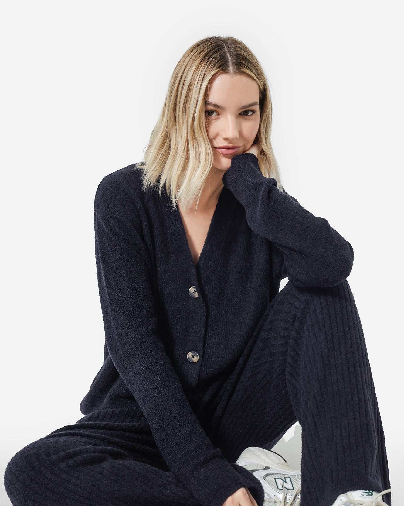 Cloud Cool Oversized Ribbed Buttoned Cardigan