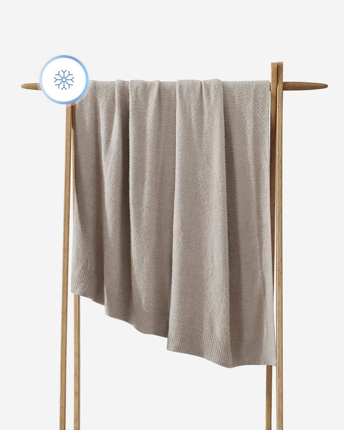Cloud Cool Throw