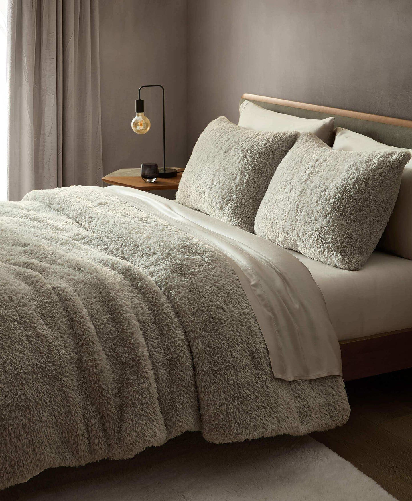Breathable Faux Fur Sham Set