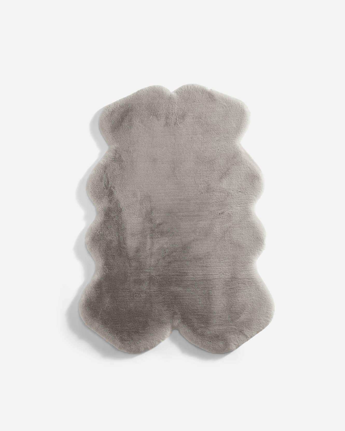 Faux Fur Medium Rug