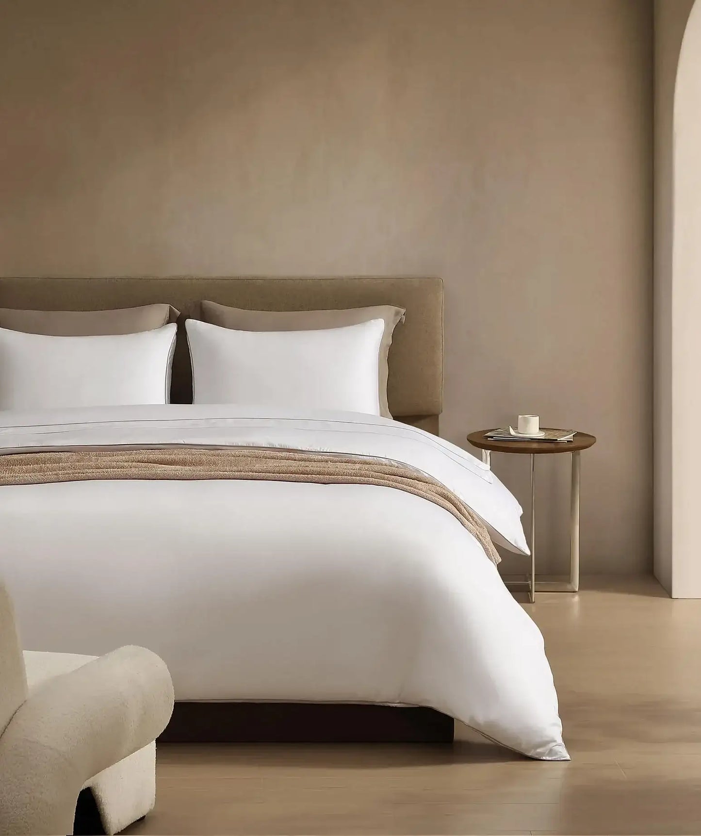 Lumière Luxe Duvet Cover with Piping