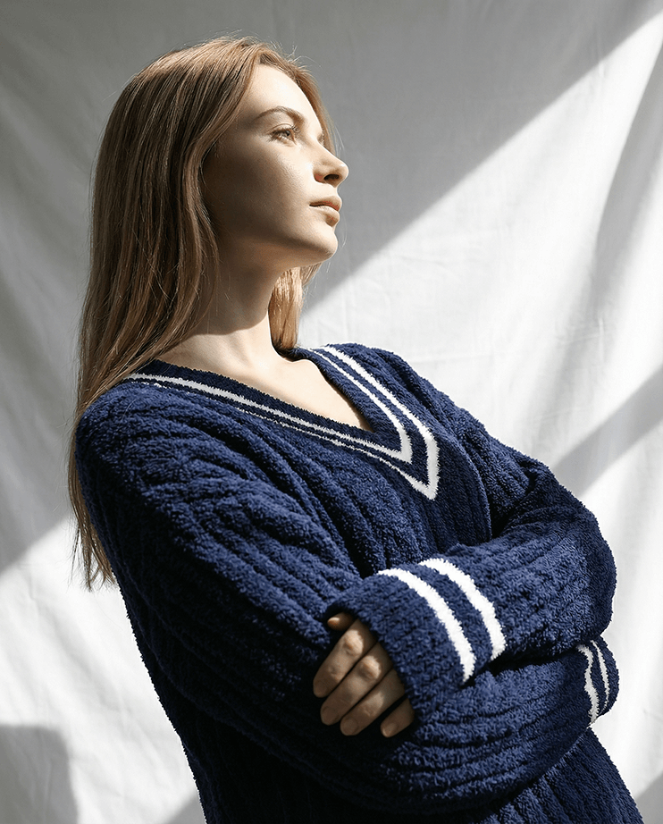 Snug Lite Braided V- Neck Pullover