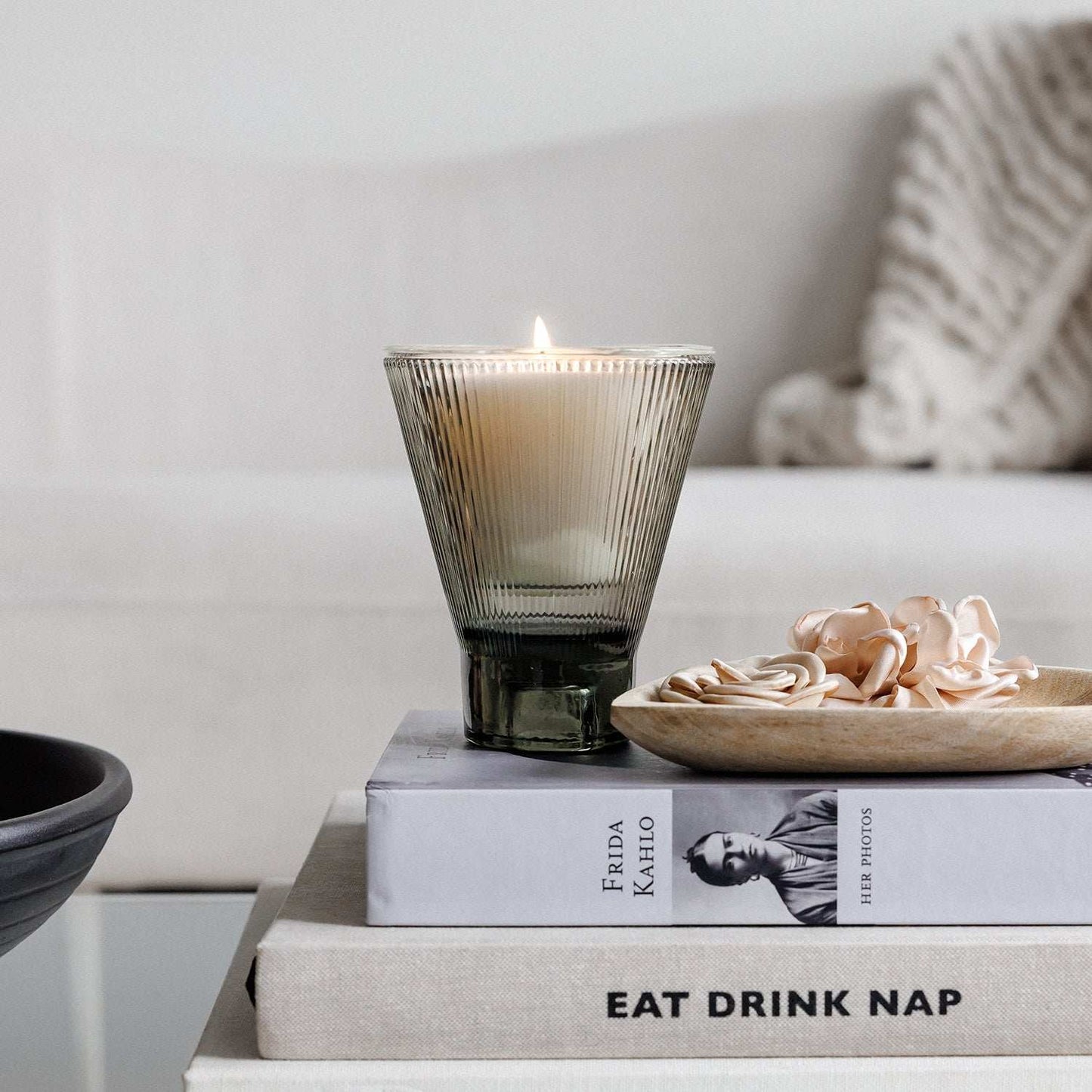ZAI Candle - Oud & Bergamot