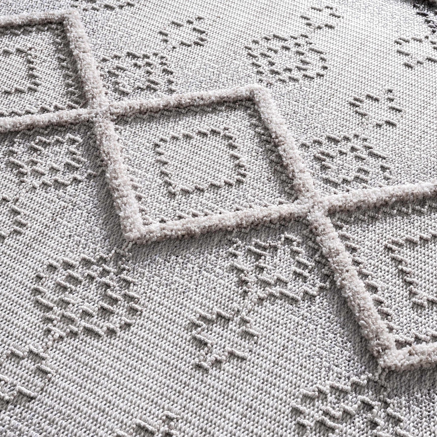 Amaga High-Low Rustic Rug
