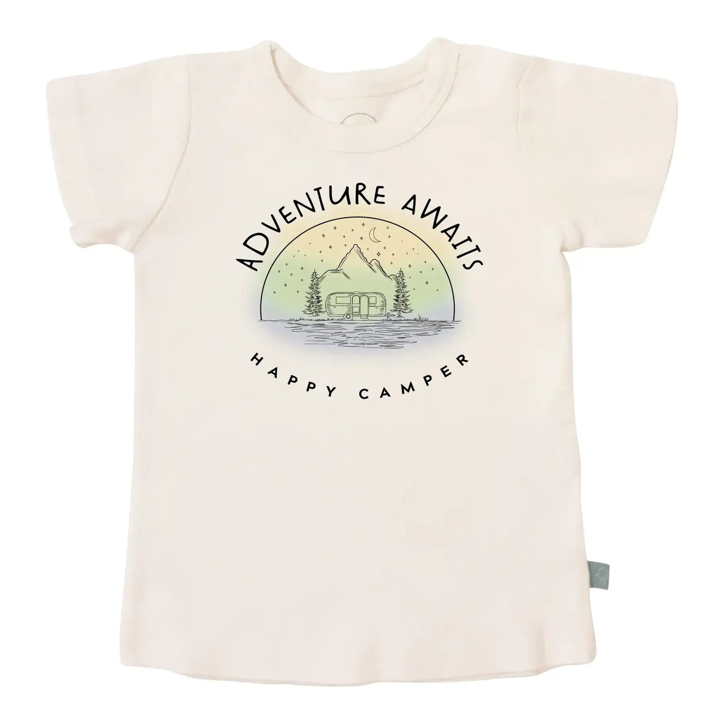 graphic tee | adventure awaits