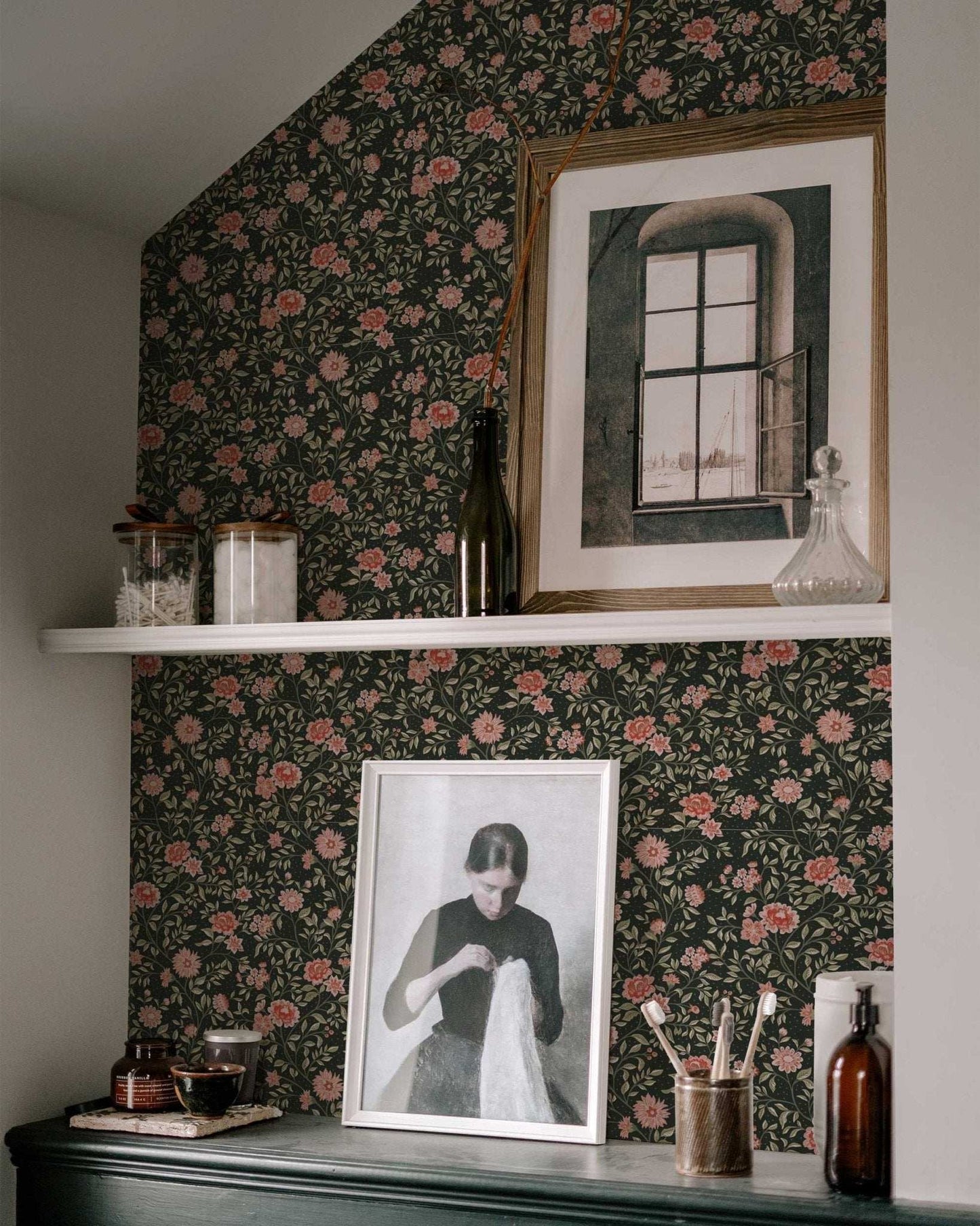 Annabelle Wallpaper in Terracotta Night
