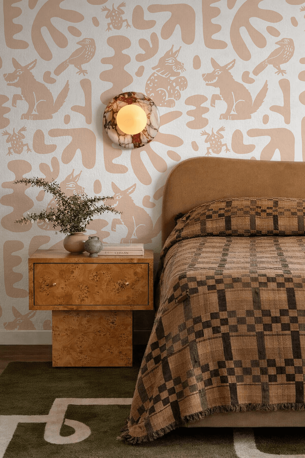 Abstract Animales Wallpaper, white and peach