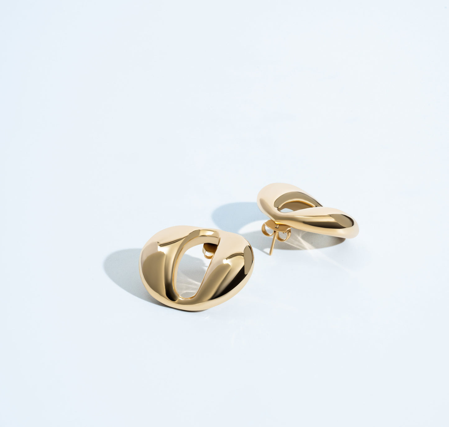 Olivia Sculptural Dome Earrings