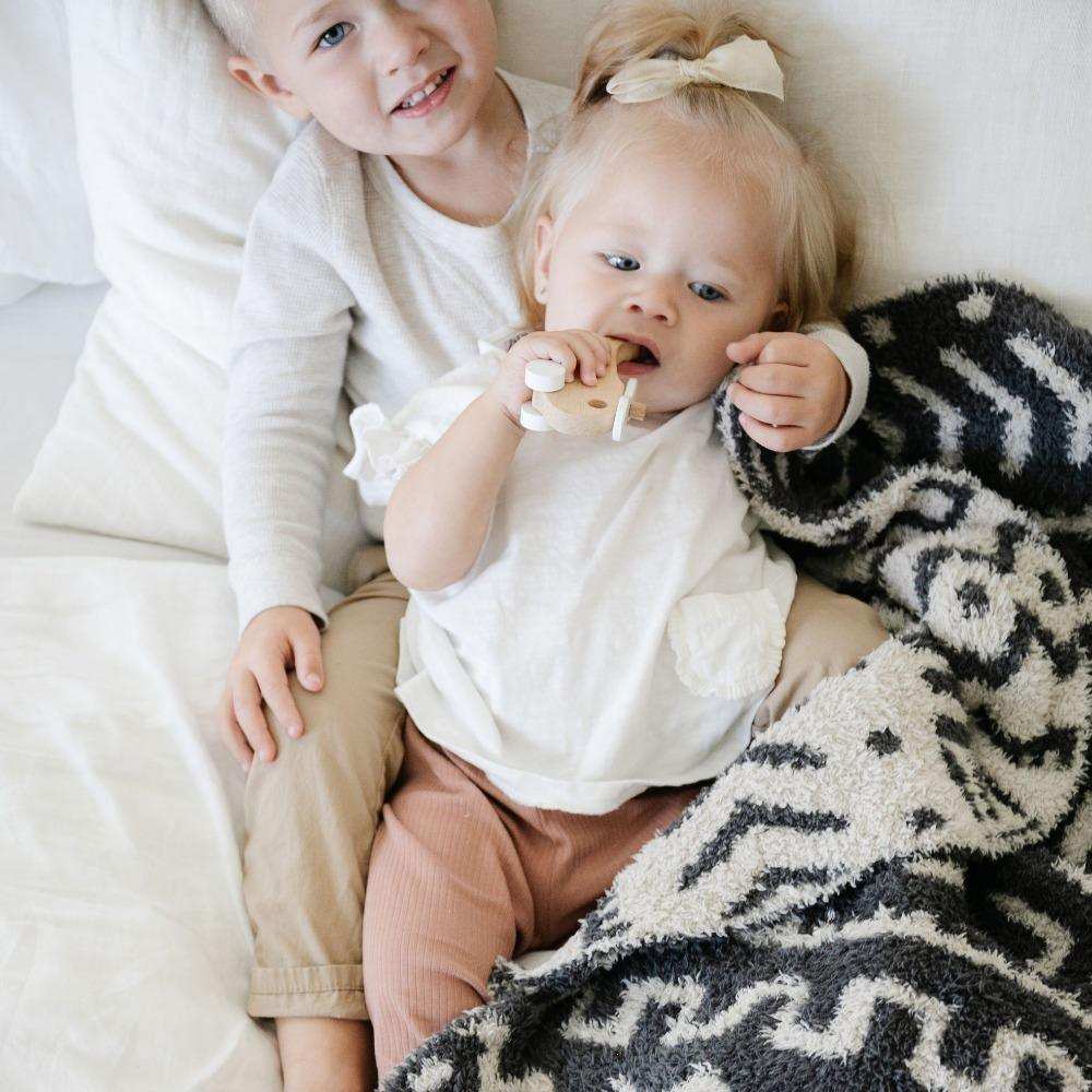 DOUBLE-LAYER BAMBONI® RECEIVING BLANKETS
