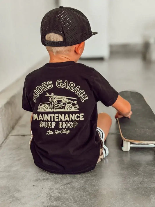 DUDES GARAGE TEE - BLACK