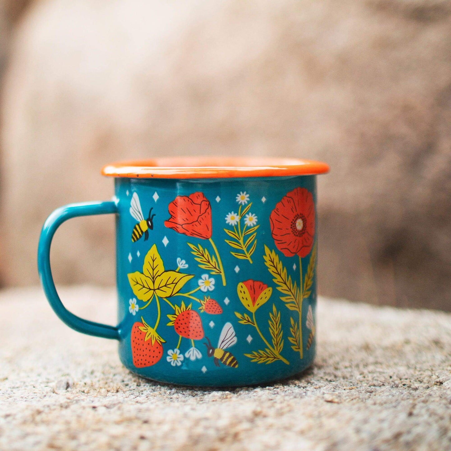 Garden Buzz Enamel Mug 16oz
