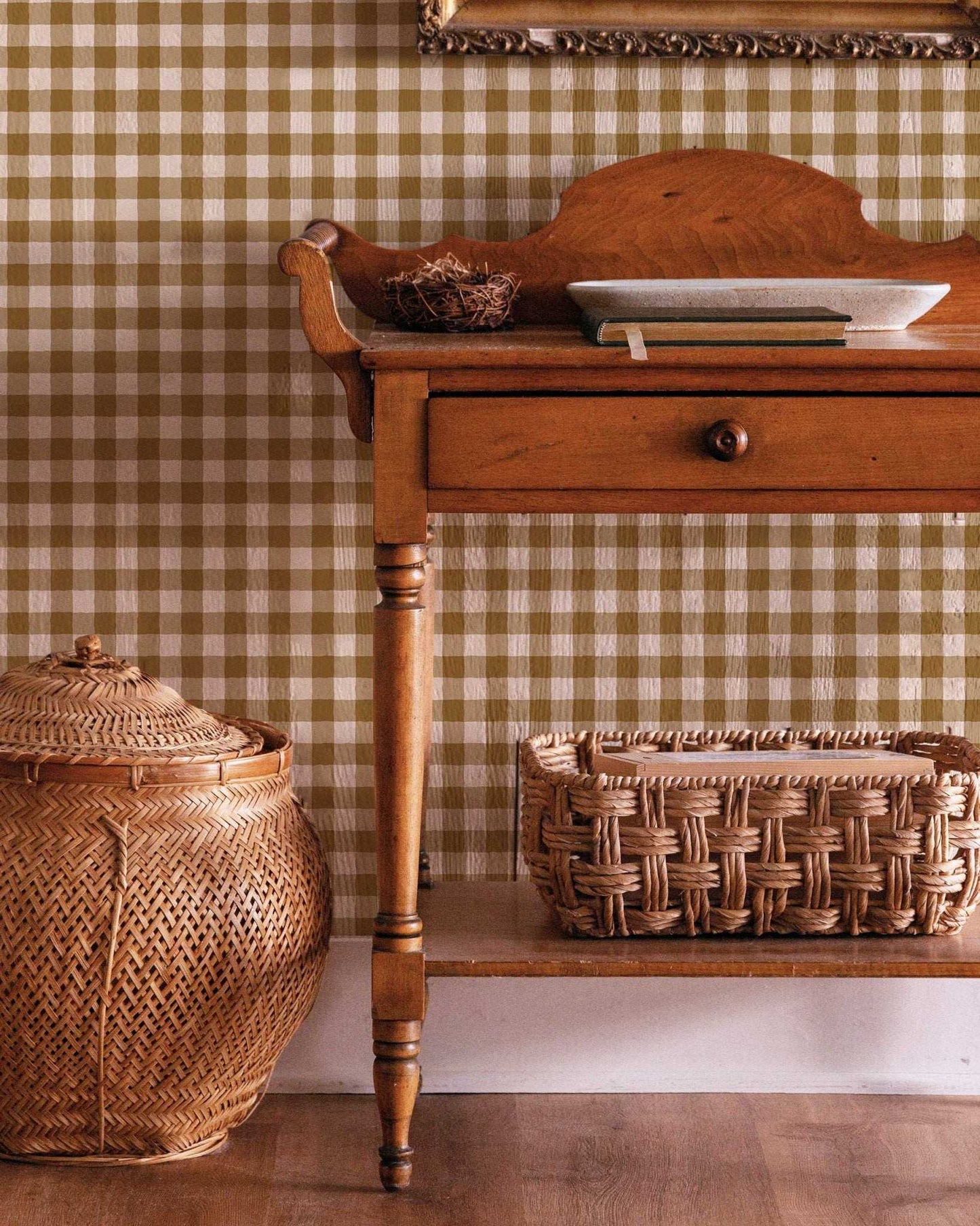 Garden Window in Dusty Sienna