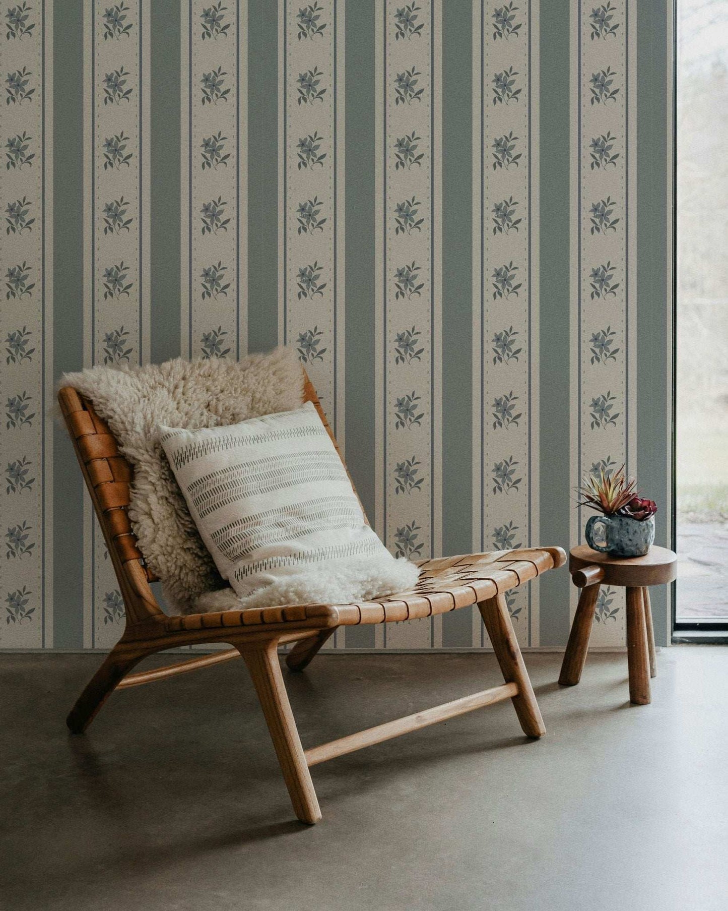 Glasshouse Stripe in Delft Ivory