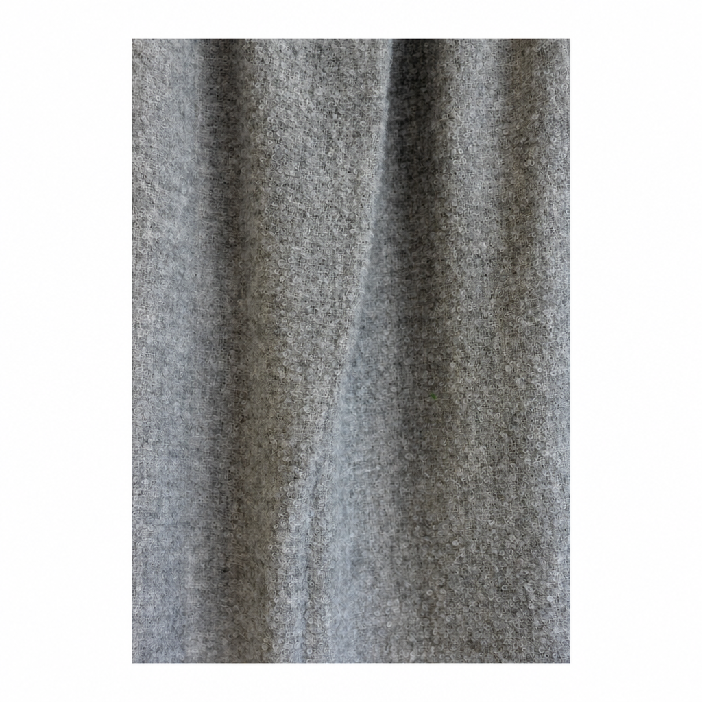 Handloomed Alpaca Bouclé Throw Blanket | Graphite | Made in Peru