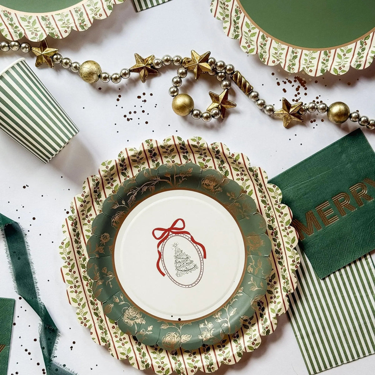 Nutcracker Christmas Cocktail Napkins, Merry Green (24 Pack)