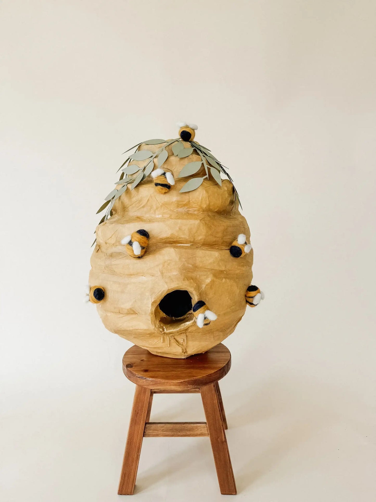 🐝 Honey Beehive Piñata – Handmade 24” Bee Party Decoration & Candy Holder