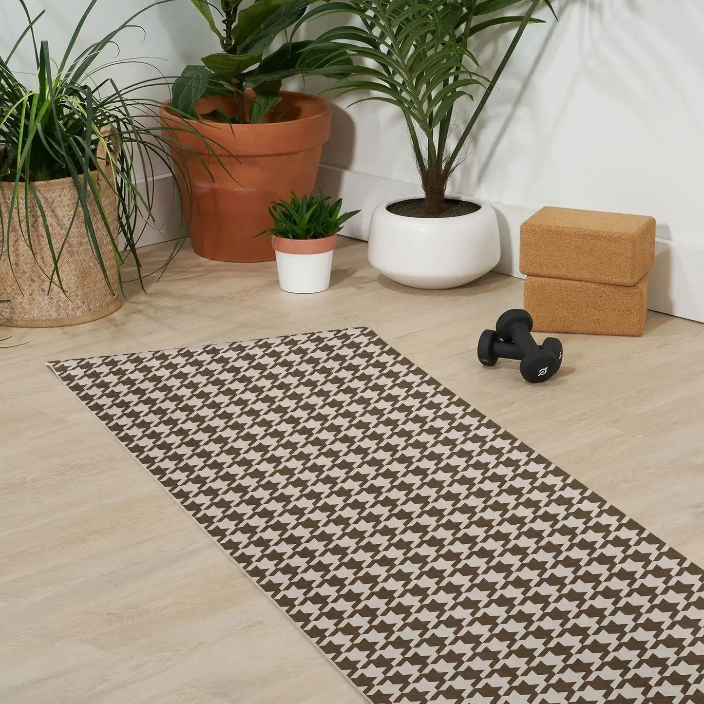 Cozy Houndstooth Yoga Mat