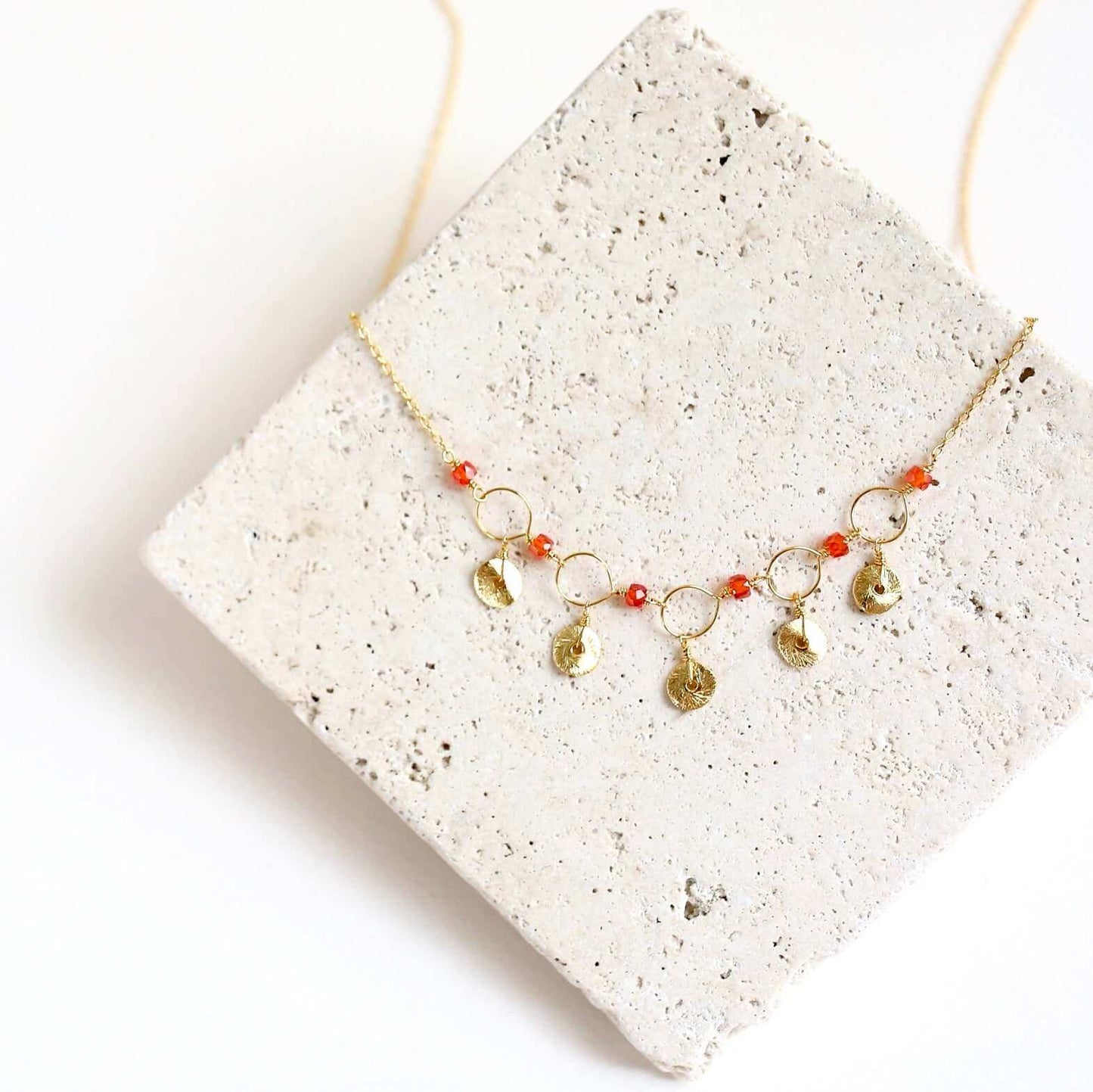 Black Spinel Mini Chain Loop Necklace