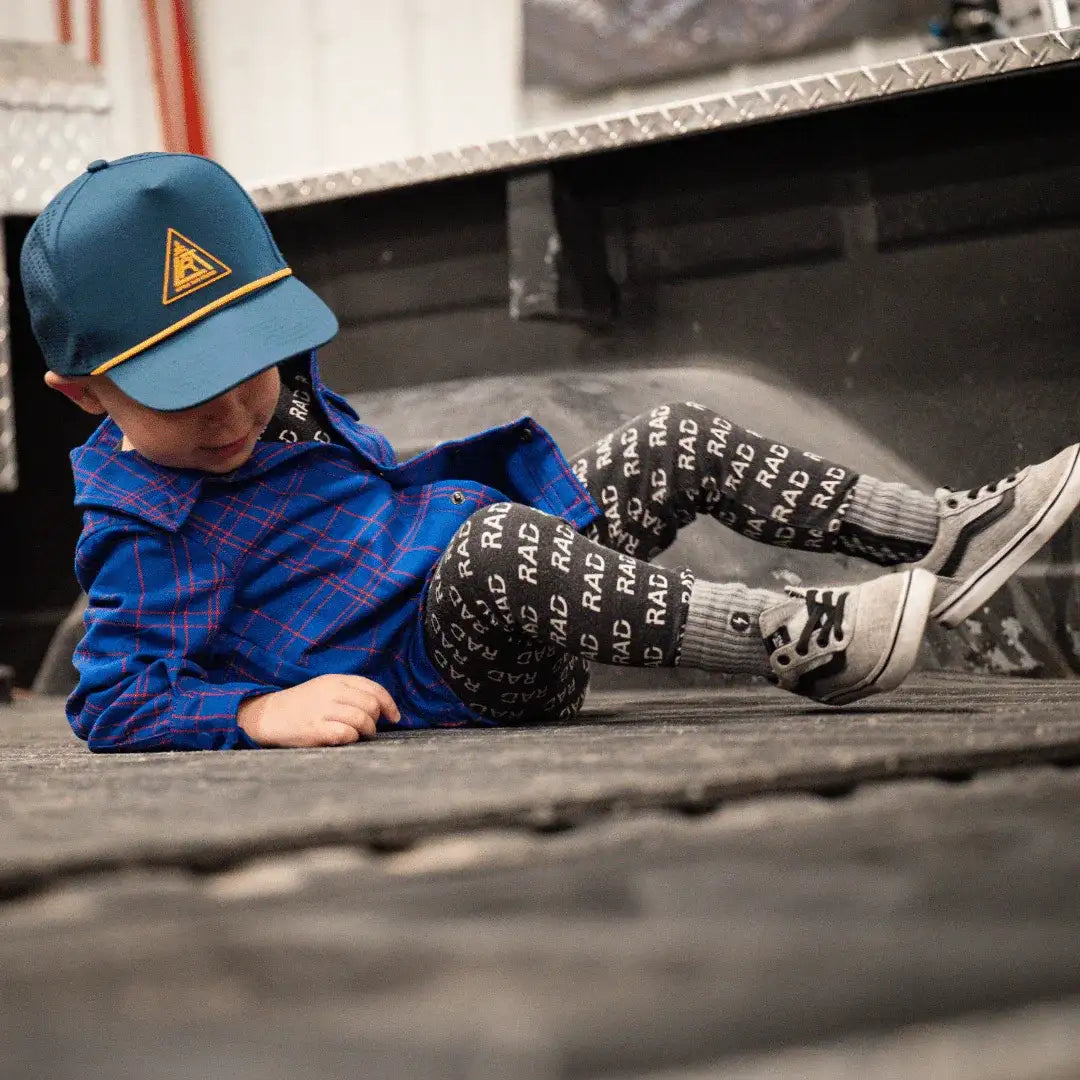 KIDS FAST AND FREE FLANNEL