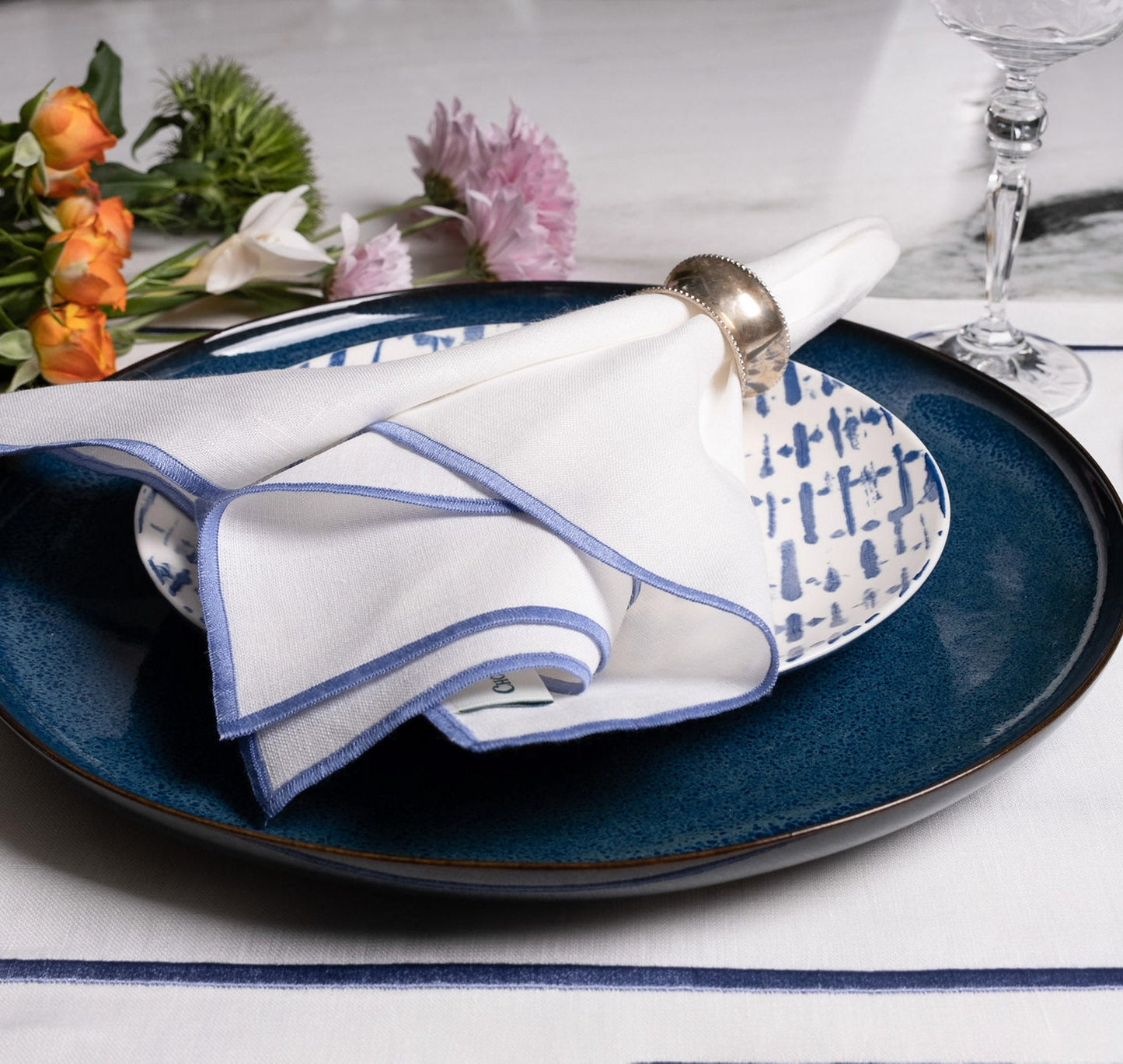 Linen Napkins With Blue Stitch Edges Set of 4