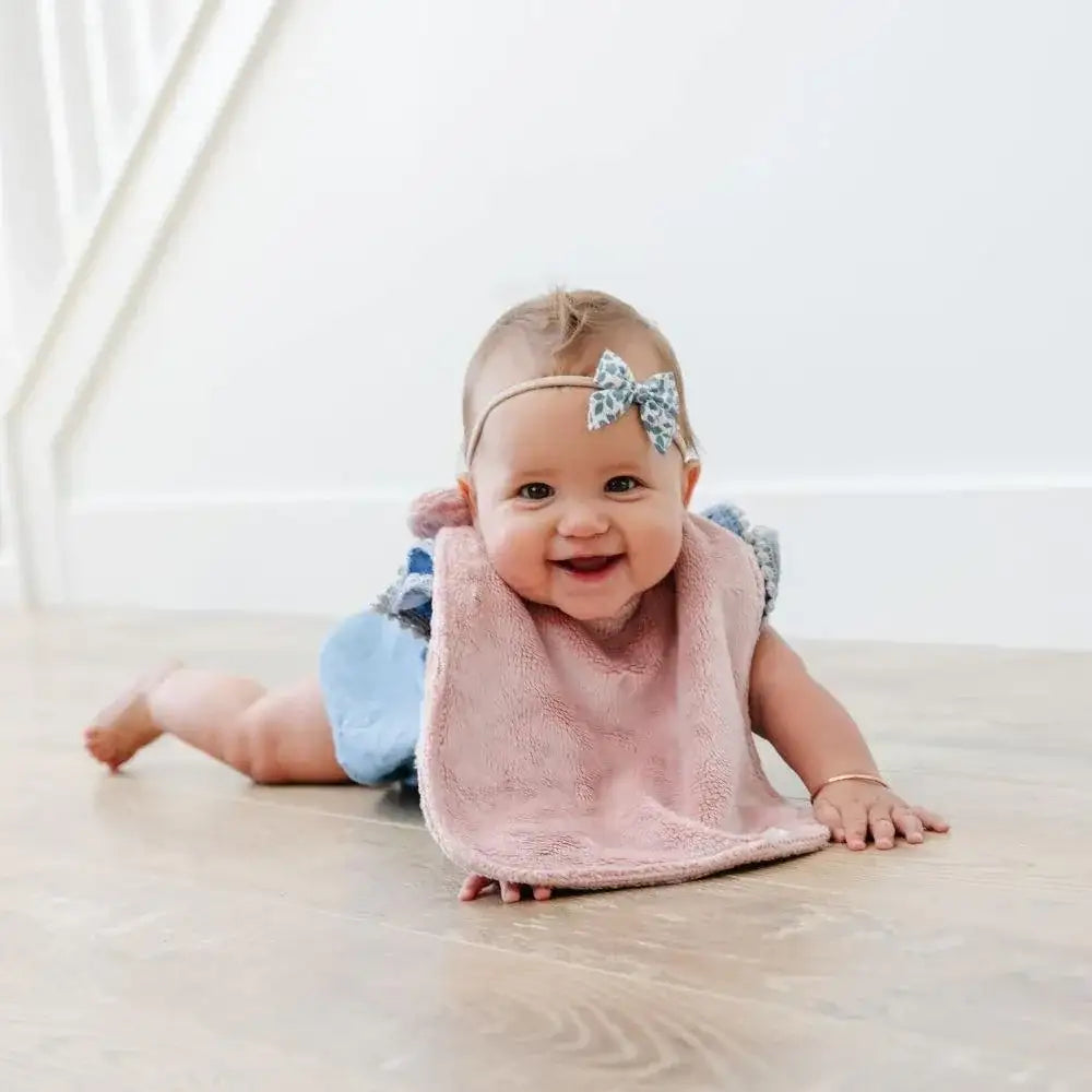 MINKY BIBS 3-PACK