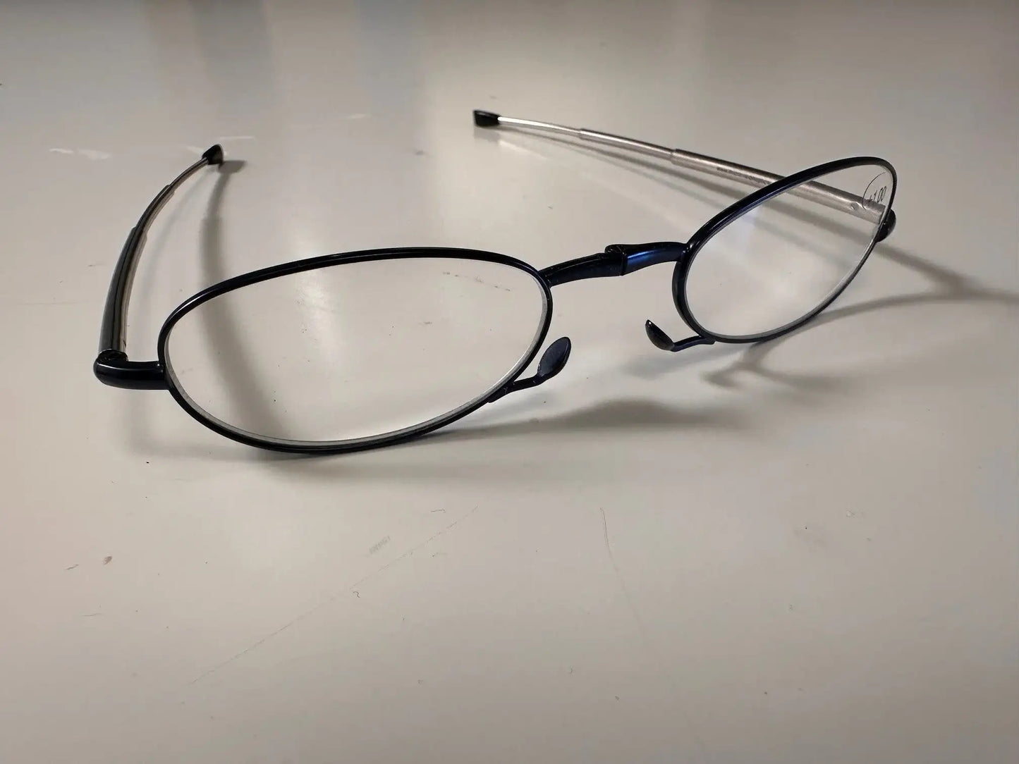 Executive Readers Oval