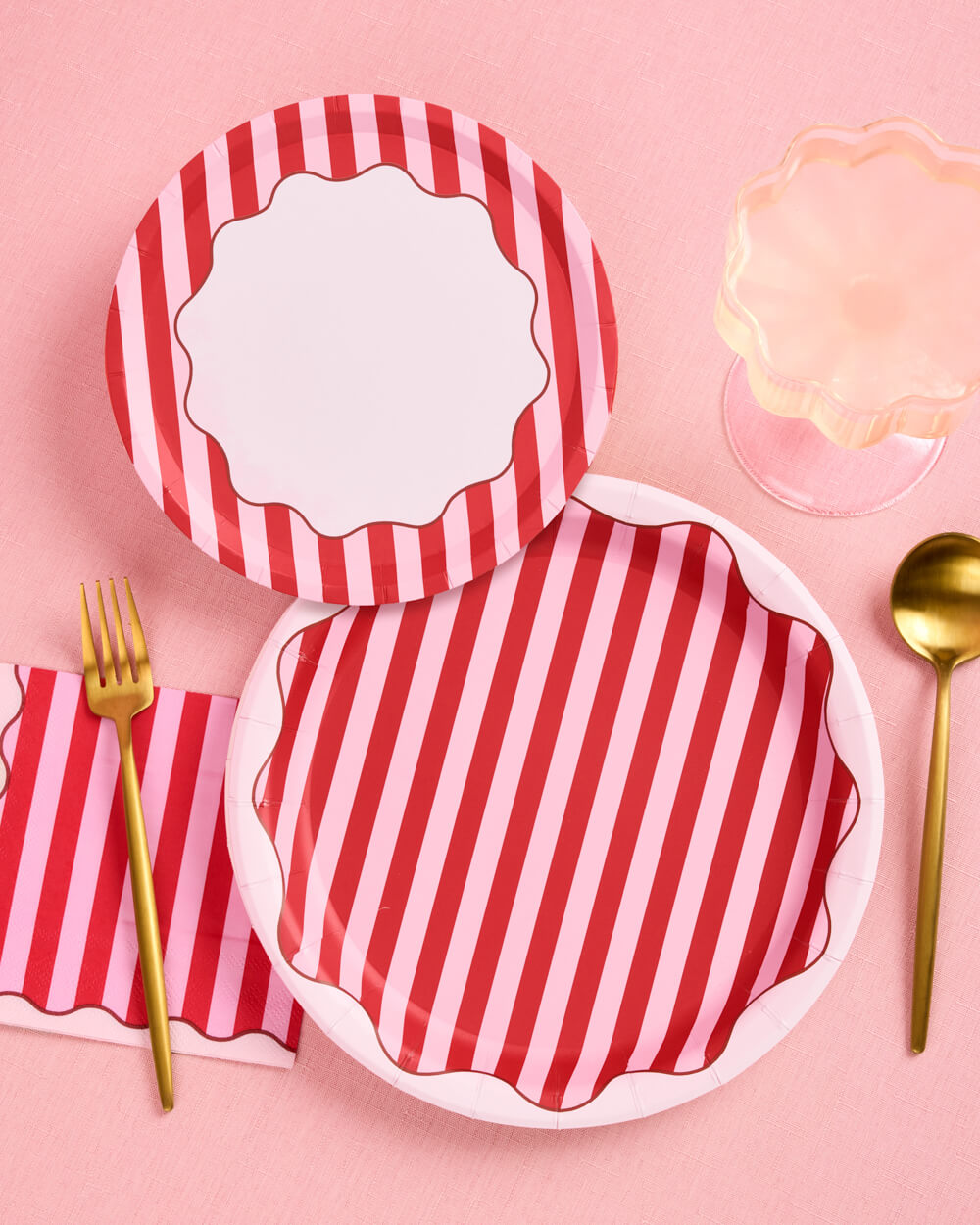 Candy Stripe Plates Set - 32 paper plates, 2 sizes