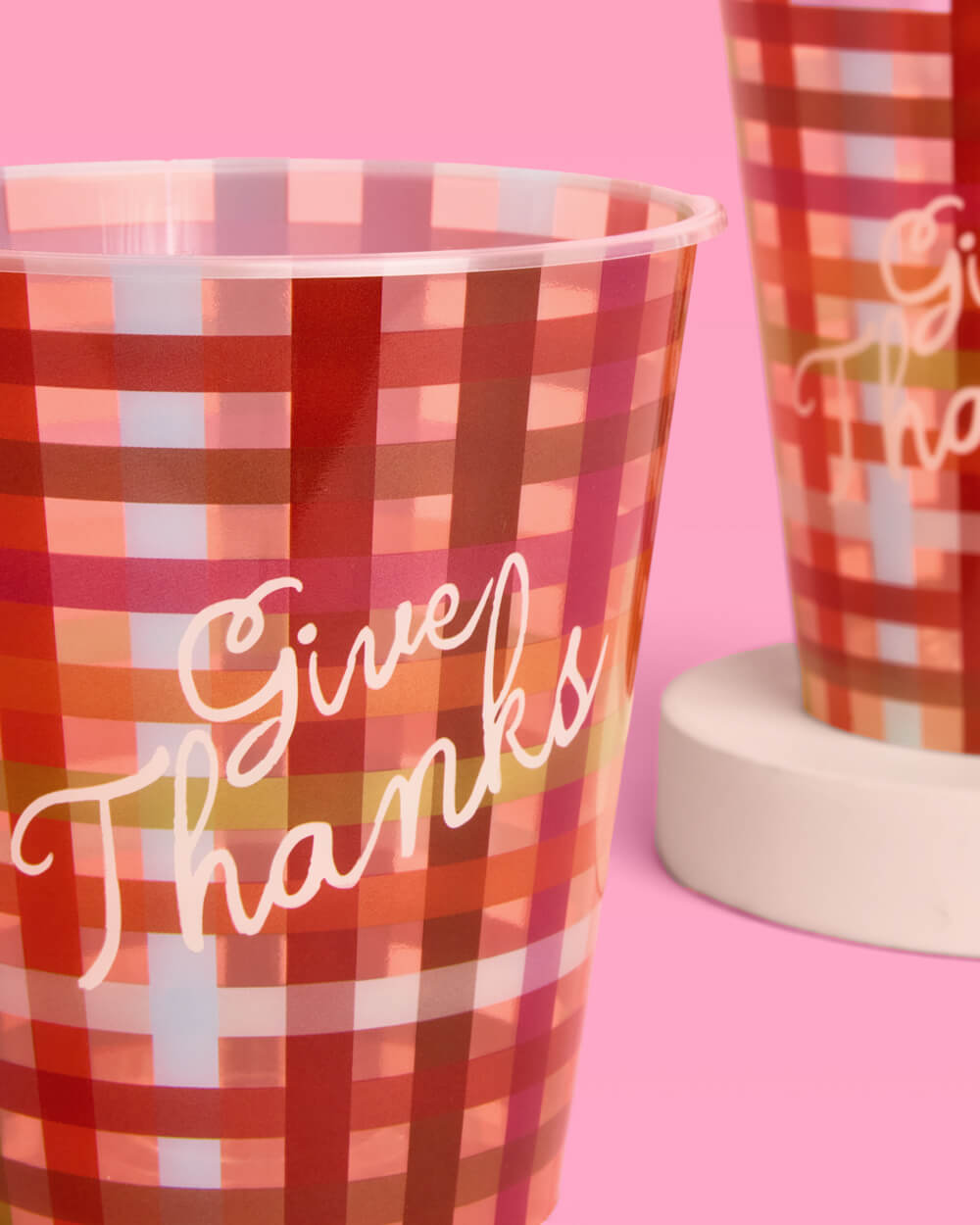 Give Thanks Plaid Cups - 16 plastic cups