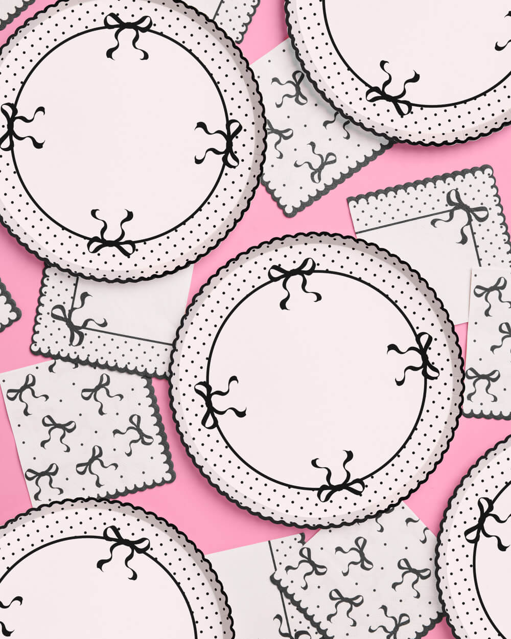 Little Black Bow Plates - 25 paper plates