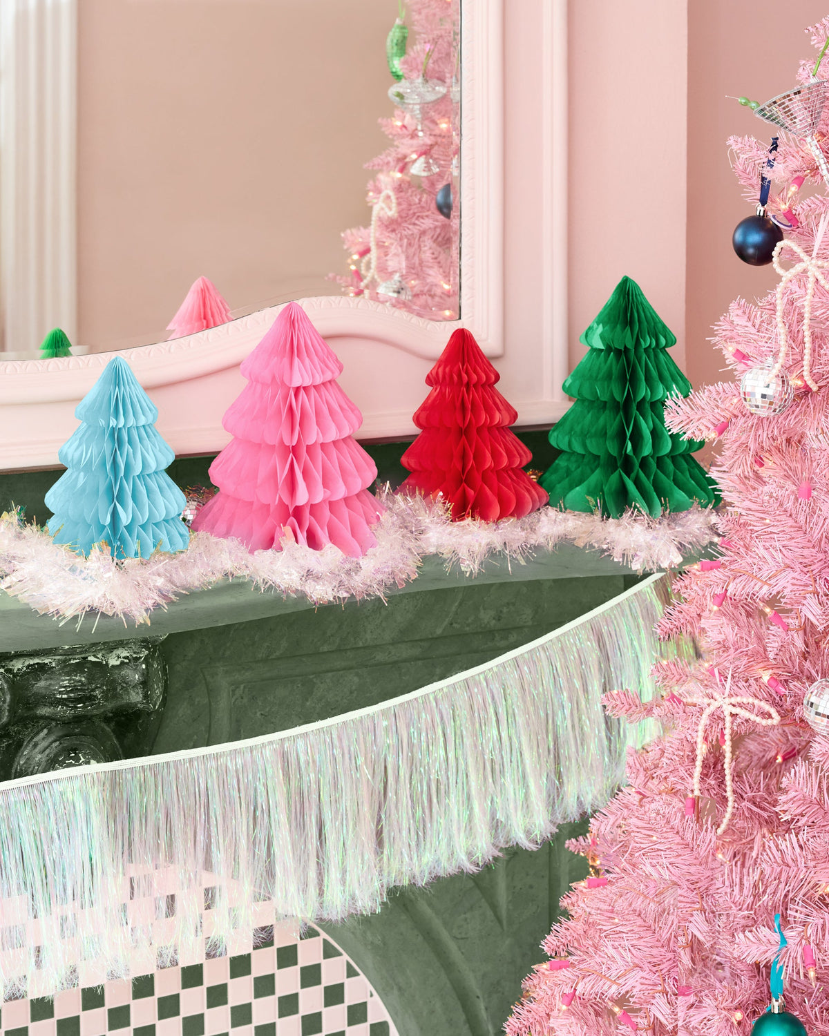 Very Merry Tree Set - 4 accordion tissue paper trees