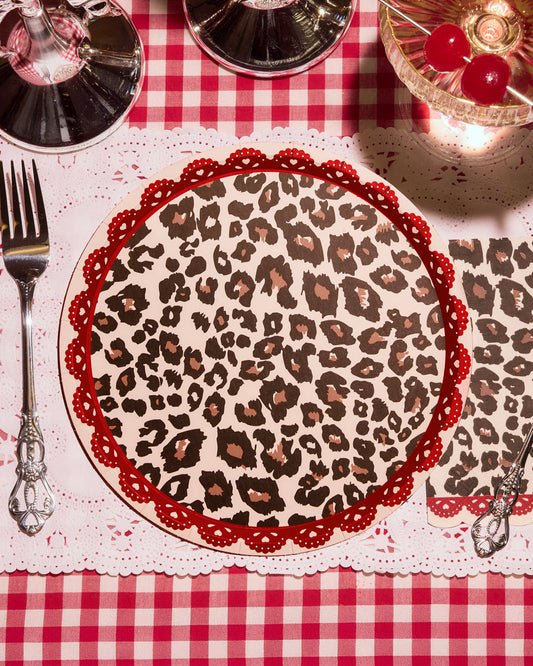 Wild Thing Plates - 25 paper plates