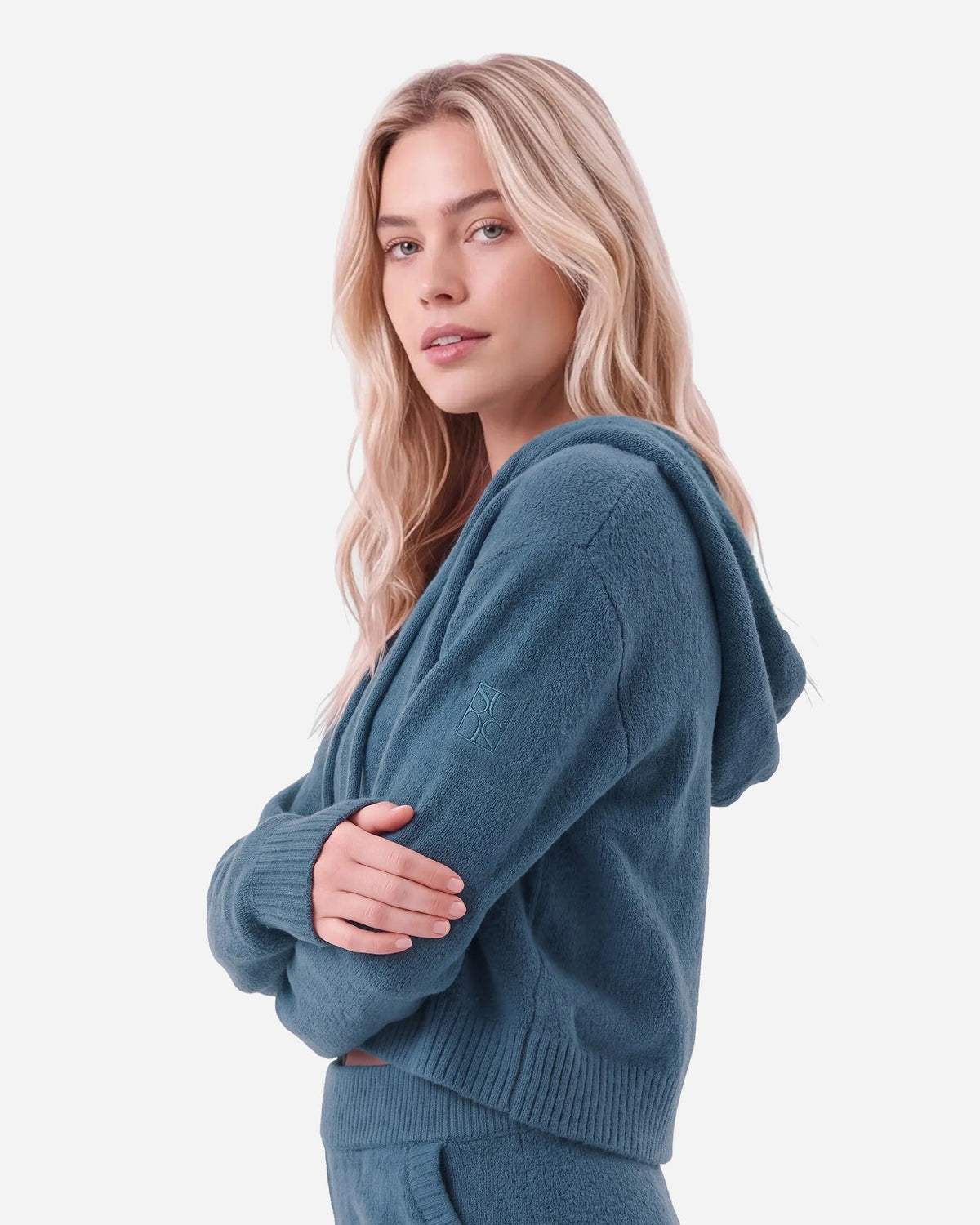 Snug Lite Cropped Hoodie