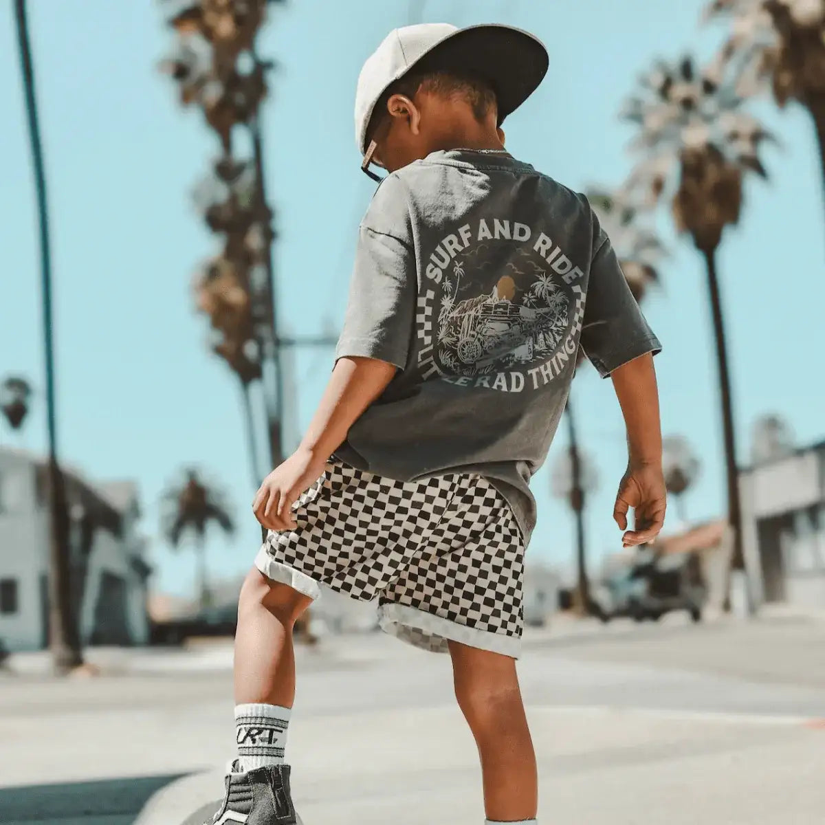SURF N RIDE TEE - FADED GRAY