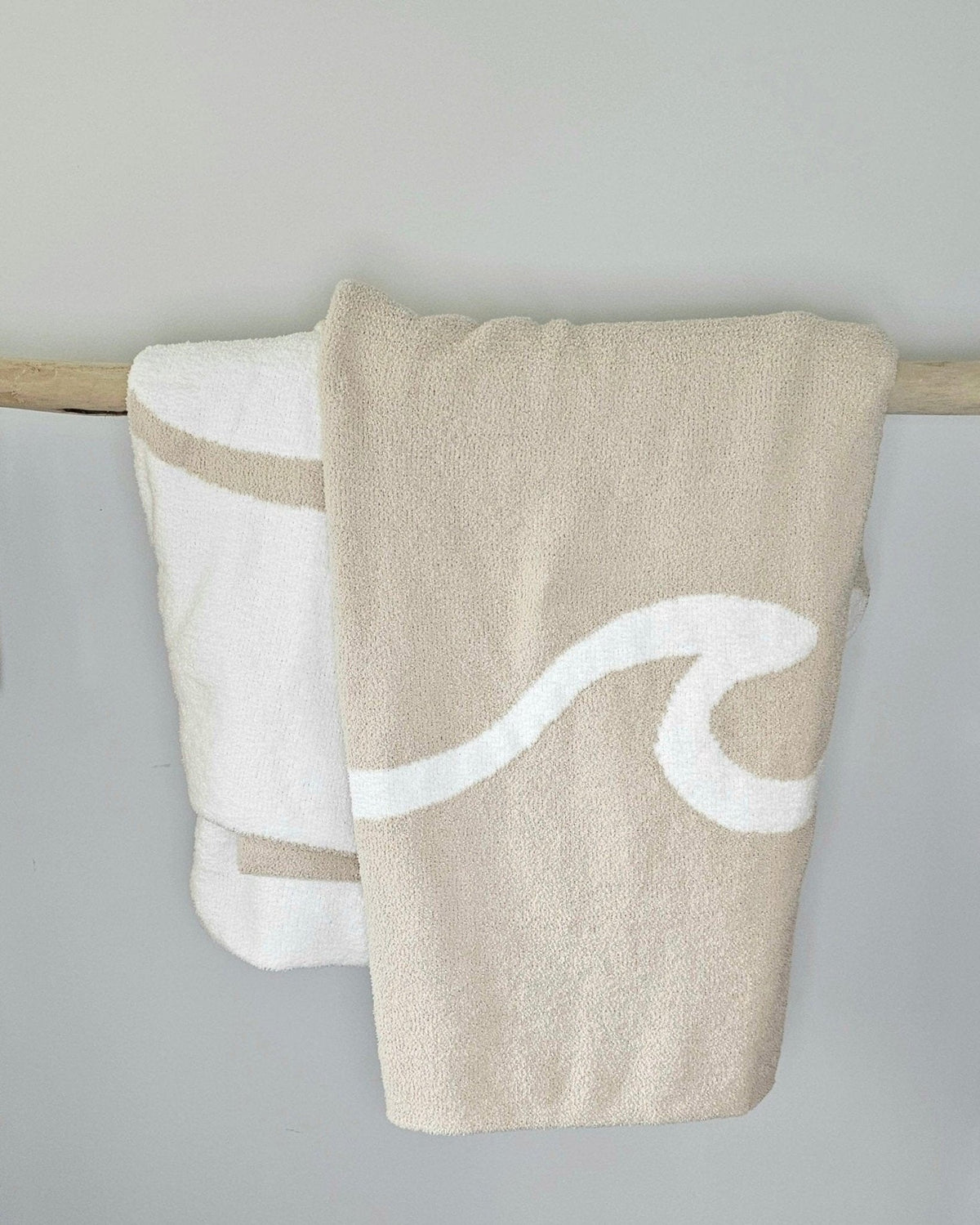 The Wave Throw