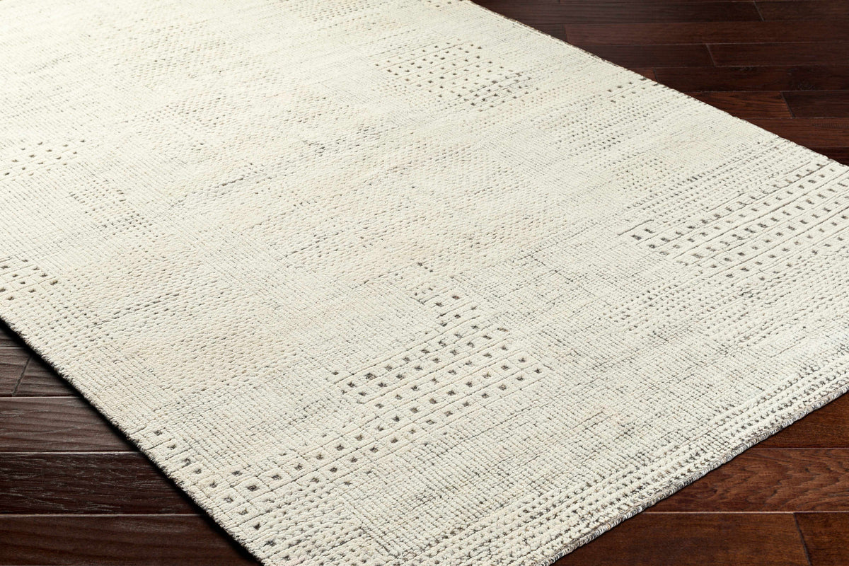 The Tyra Rug